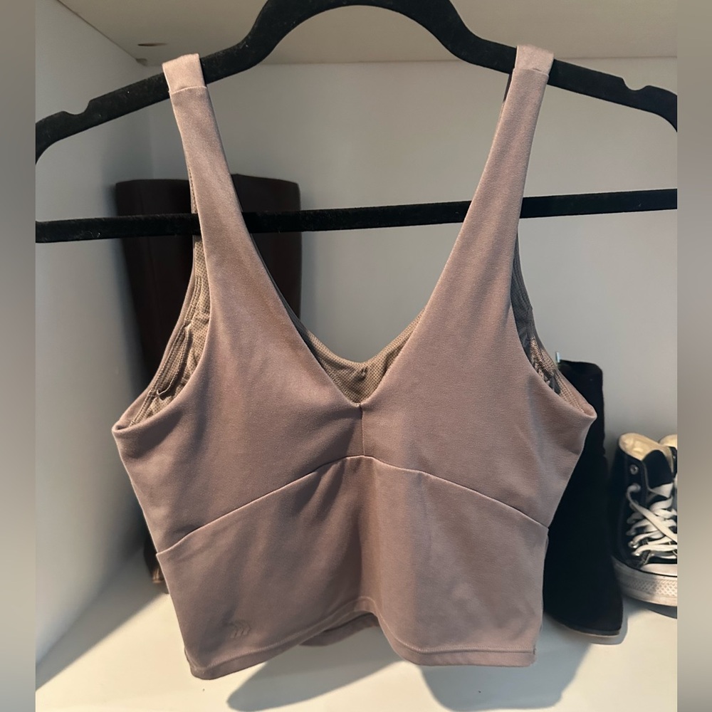Workout Top - Picture 3 of 3